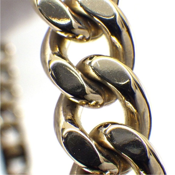 CHANEL 2022 Enamel CC Choker Necklace - Picture 8 of 10